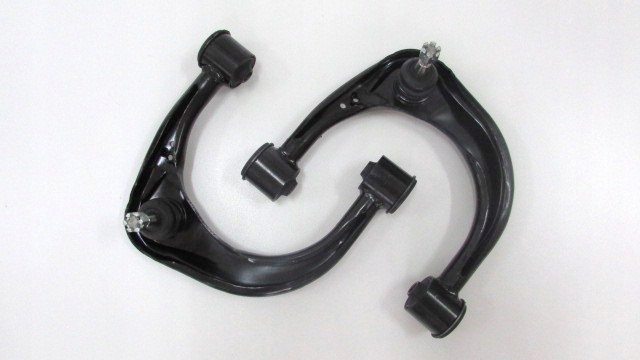 фото №1, Важіль передній верхній toyota hilux 2005-2015 4wd