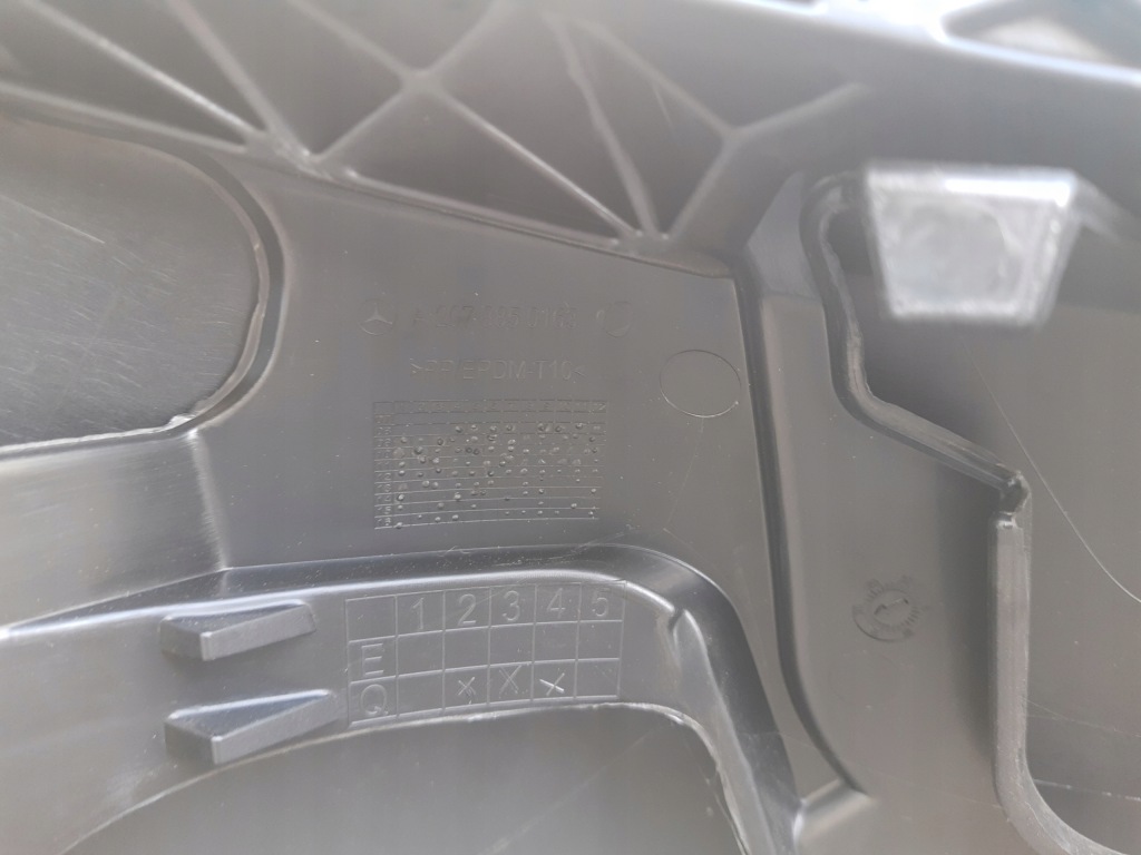 Mercedes e w207 amg 09-13 бампер перед a2078852725 Оригінал