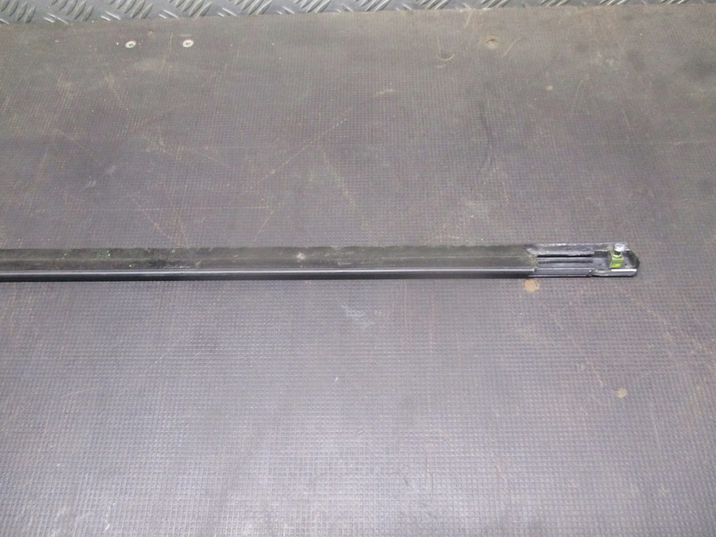 фото №8, Молдинг уплотнитель левый задняя honda accord vii 02-05r