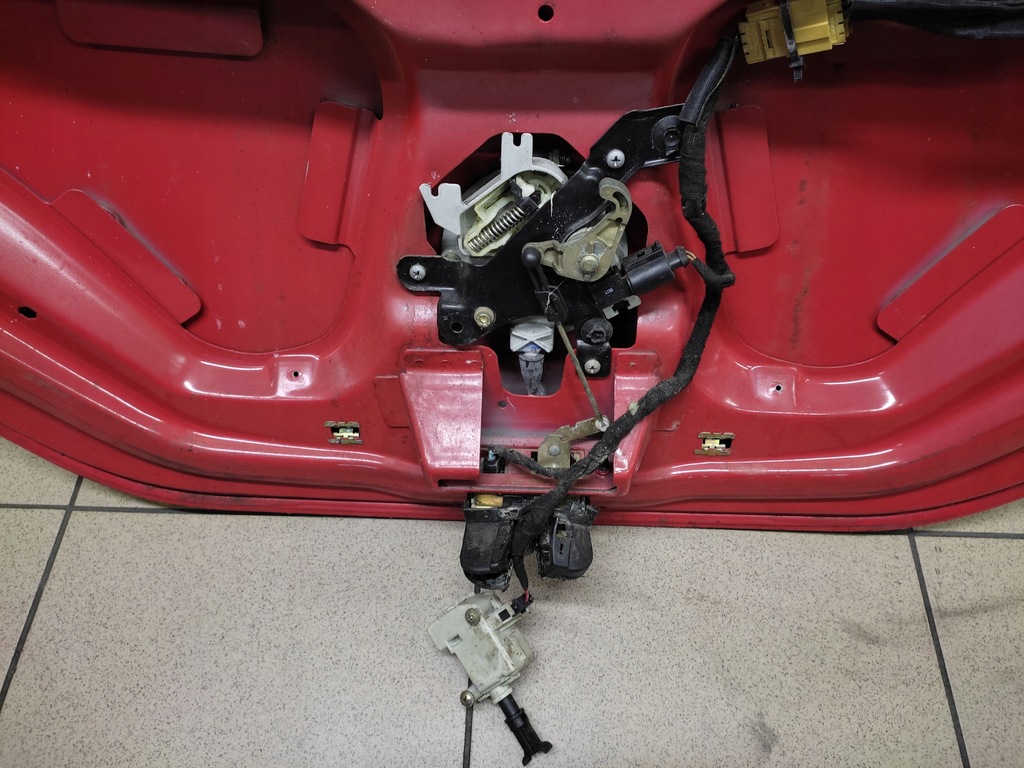 фото №6, Vw beetle задняя крышка багажника багажника лак lg3l