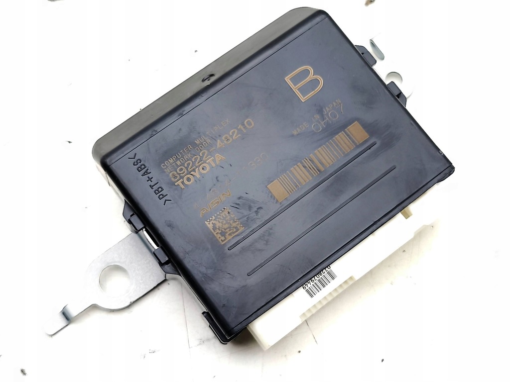 фото №2, Lexus rx 450h 2020 модуль кришки багажника 8922248210