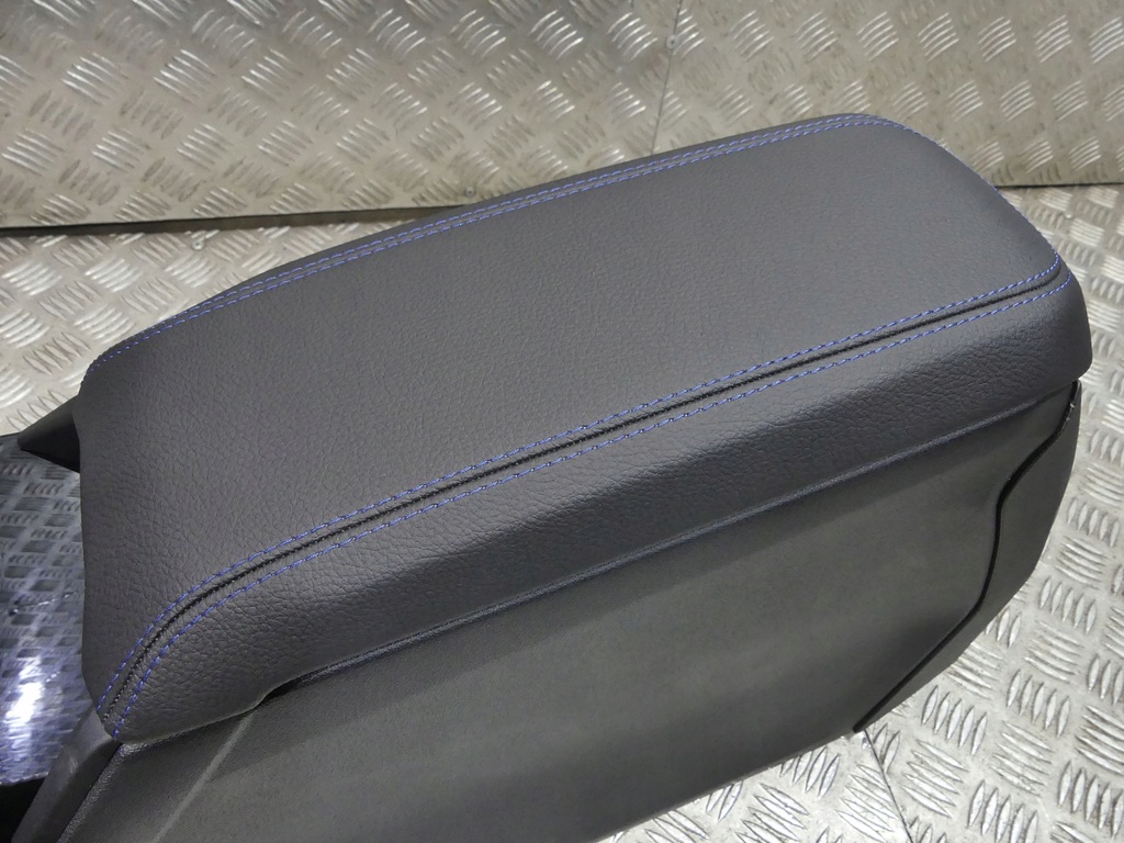 фото №13, Bmw 1 f40 sport rhd обивка сиденья подогрев заднее сиденье обшивки туннель 20 km