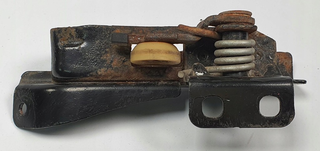 Купить Renault оригинальный номер 497760 отбойник петля дверь раздвижных