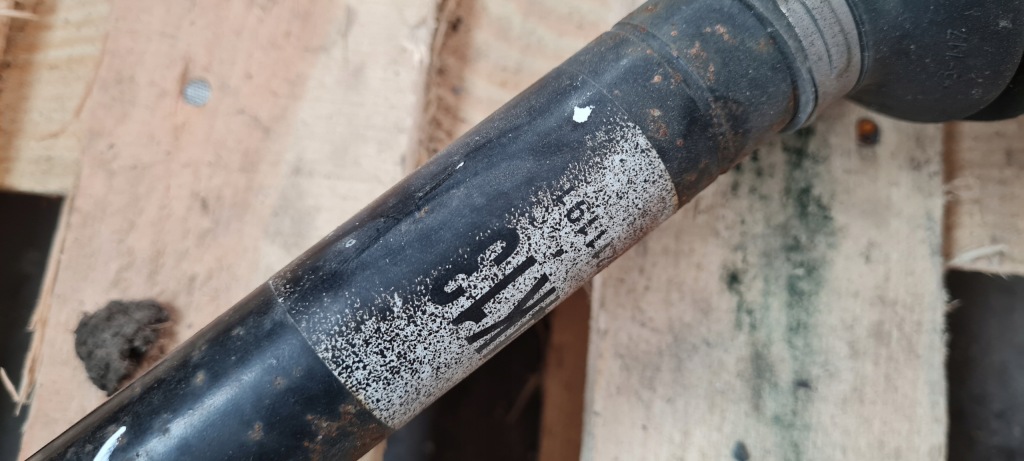 Mustang vi рестайлинг  gt приводной вал левая левая механическая коробка передач задний 5.0 v8 fr33-4k139-bf Цена