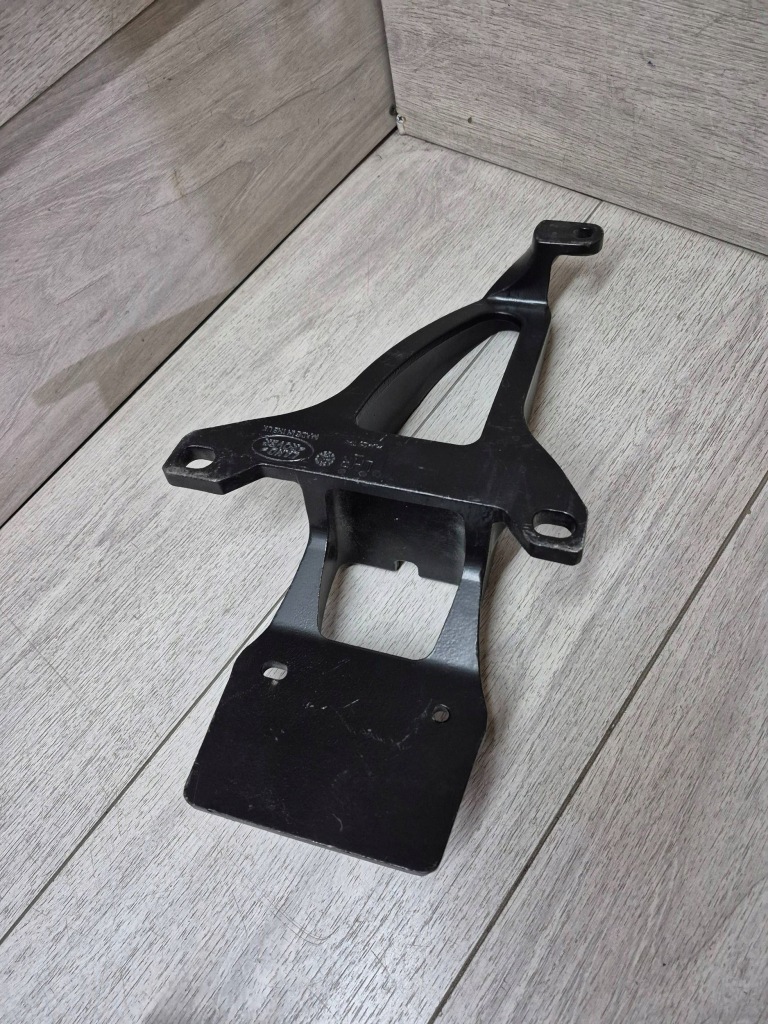 15221. range rover sport кронштейн порог левый задний  asg-10058 Доставка