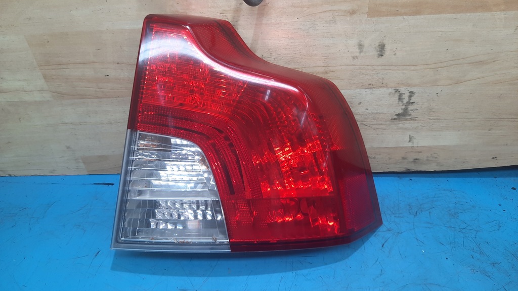 фото №1, Лампа задняя задняя правая volvo s40 ii lift 07-12r