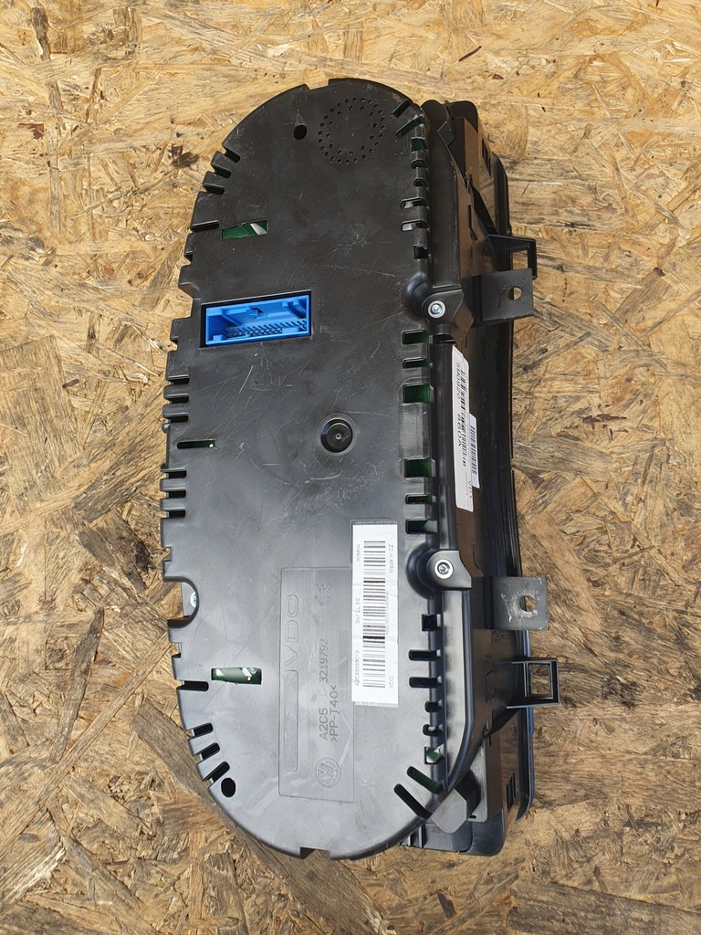 фото №9, Счетчик приборы vw golf plus 5m0920860a europa