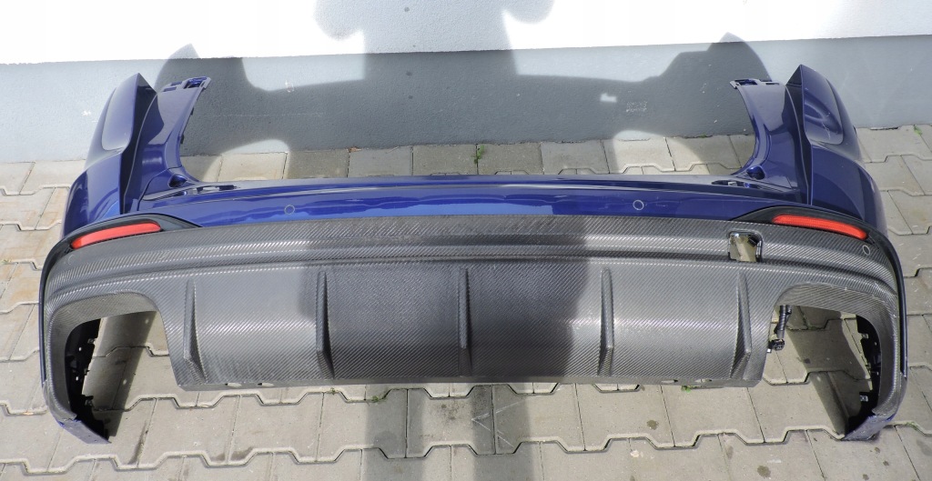 фото №1, Бампер задня maserati grecale trofeo карбон 3.0