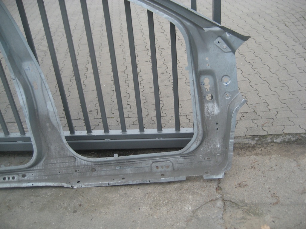 фото №7, Jaguar e pace x540 крыло задняя левый порог