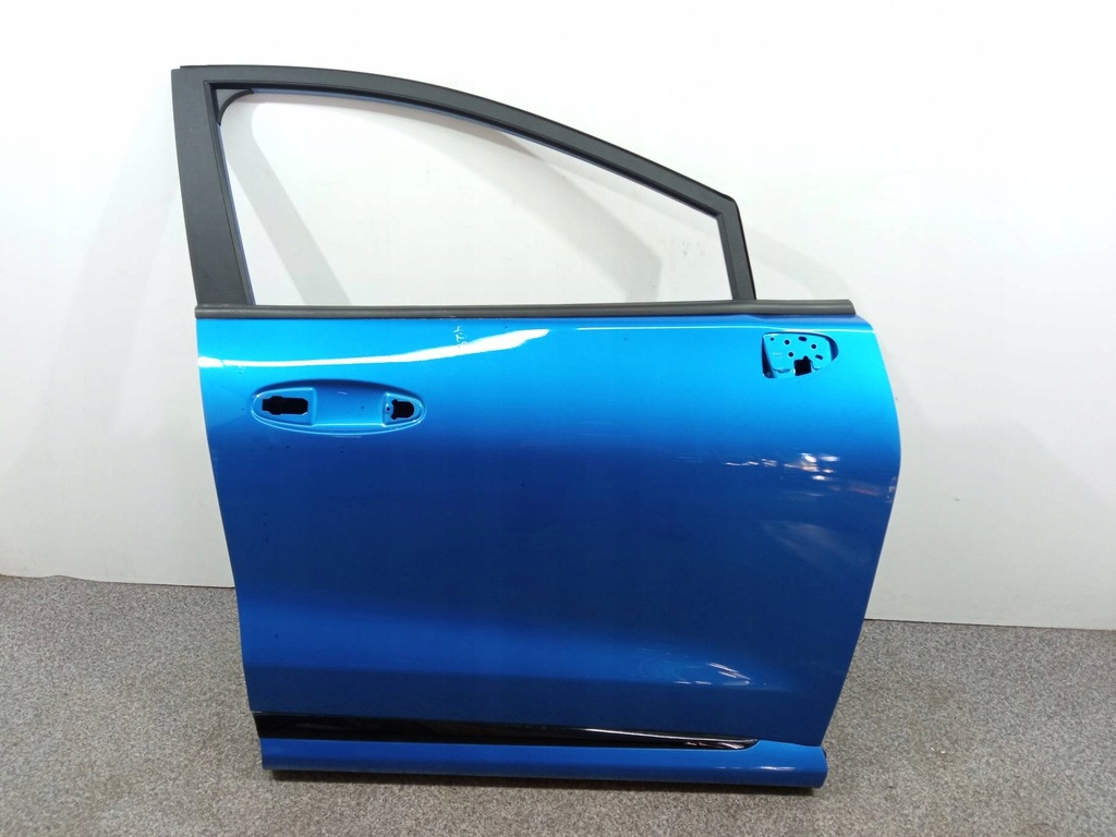 фото №1, Дверь правое перед il ford puma