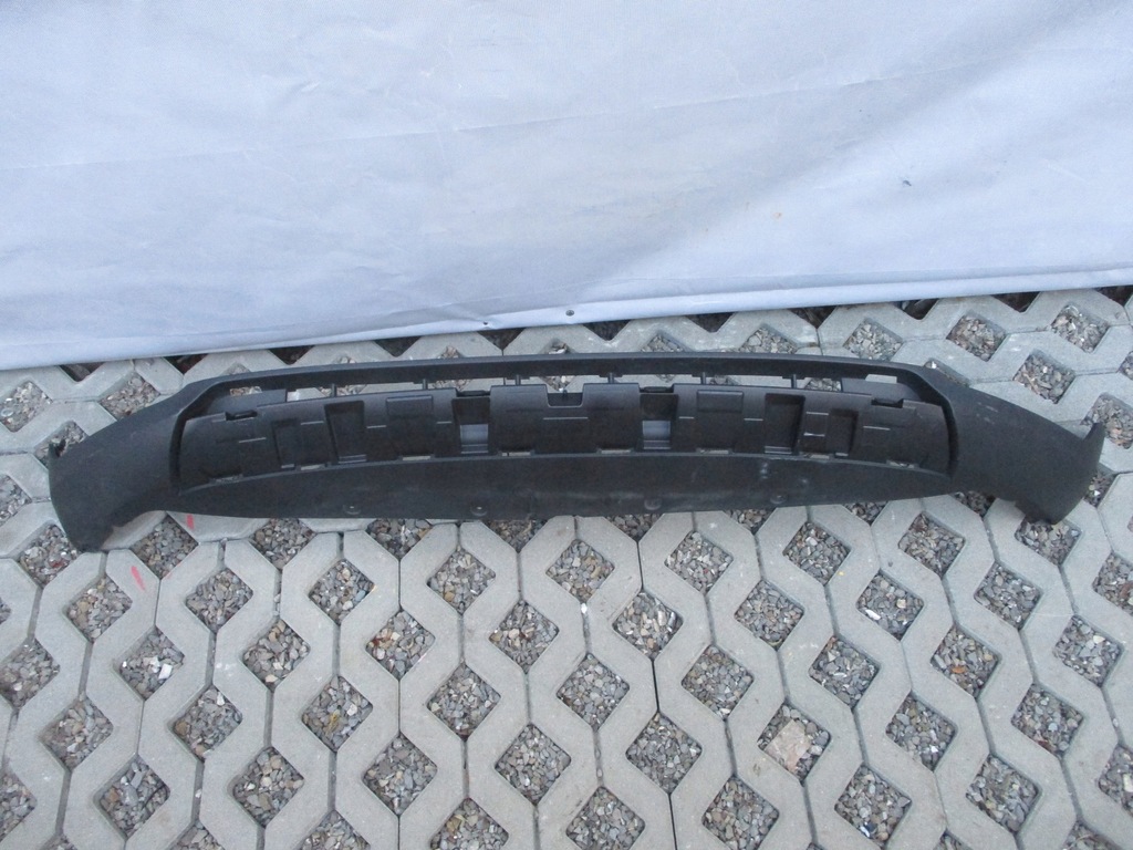 фото №1, Спойлер накладка dół бампера перед volvo xc40 31449340