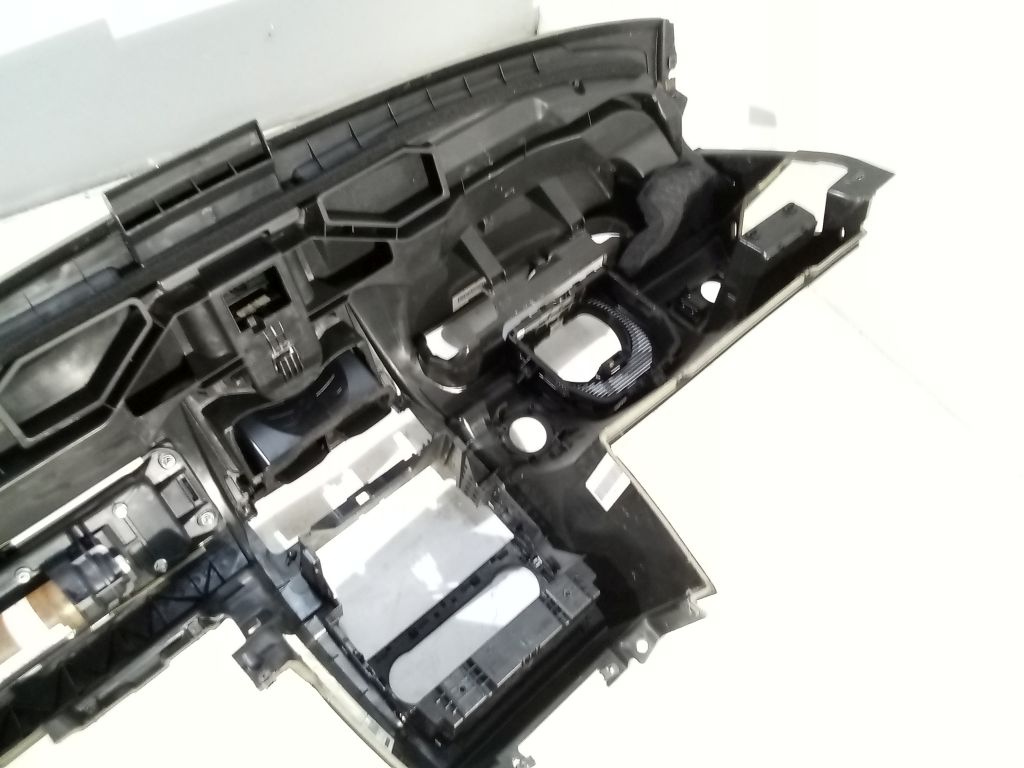 фото №7, Mercedes a klasa w169 приборная панель приборная консоль