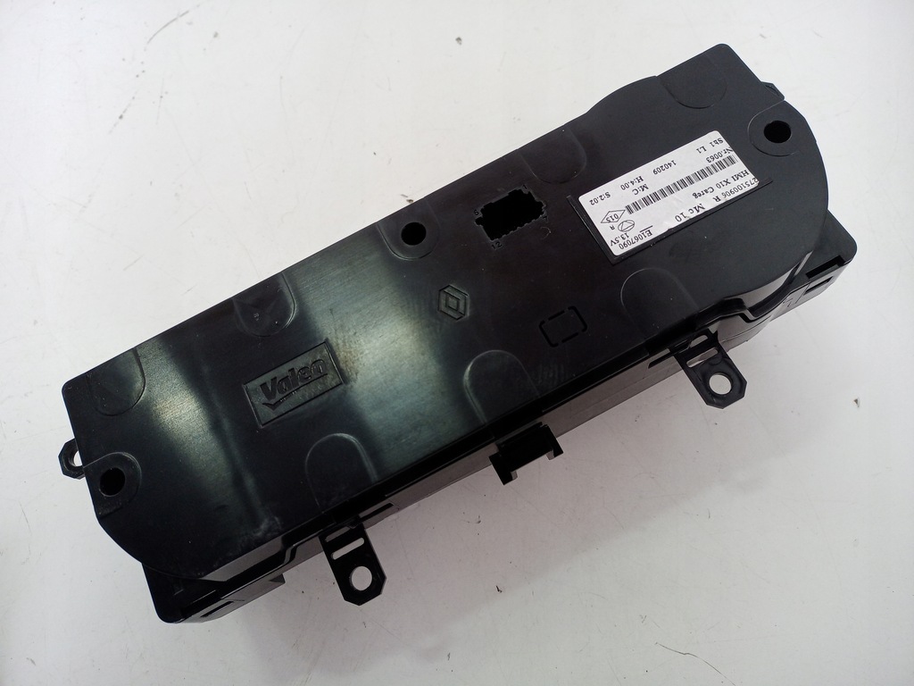 фото №3, Панель обдув кондиционера renault zoe