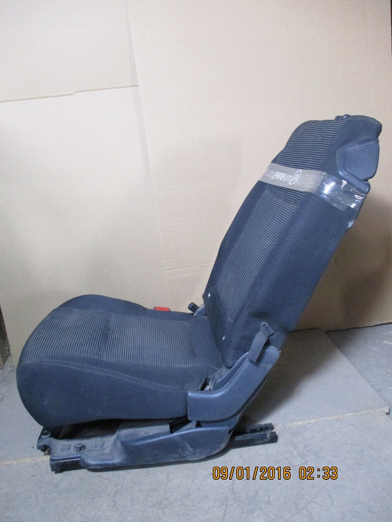 фото №6, Сиденье левый задняя peugeot 5008