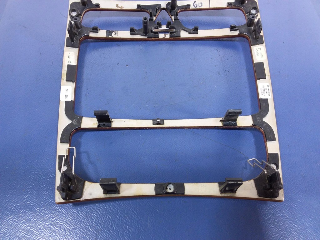 фото №5, Mercedes c w203 рамка середня drewno a2036802539