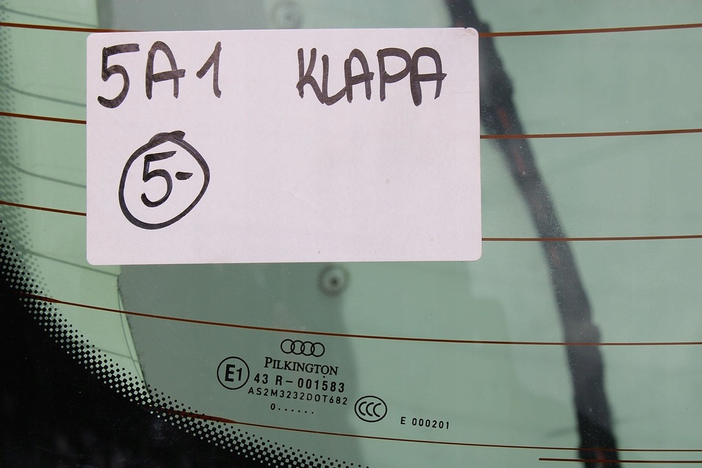 фото №9, Audi a1 задня бампер + кришка багажника багажника колір: y5 ly9k amalfiweiss 8x 8x3 ty