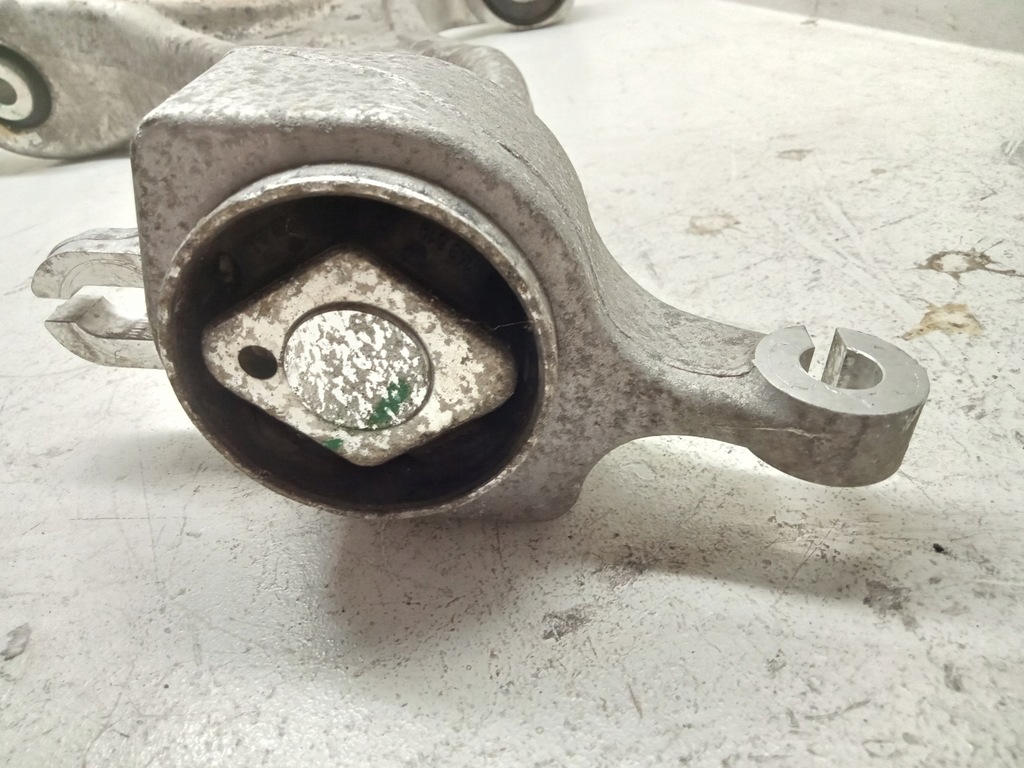 фото №12, Mercedes gls x166 важіль перед правий лівий eu