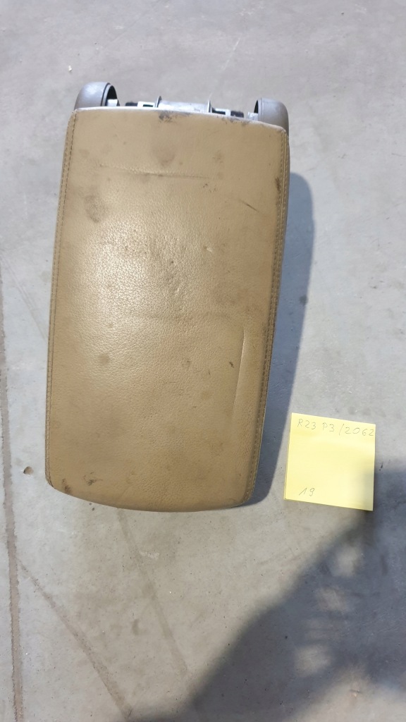 фото №1, Подлокотник audi a6 c6 светлая кожа