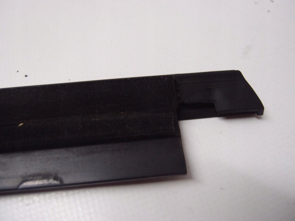 фото №9, Молдинг скребок правый audi a1 3d 8x3837477/478