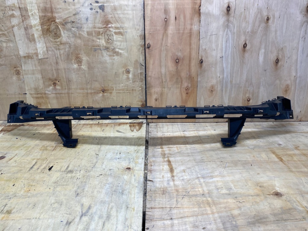 фото №1, Mercedes eqc w253 напрямна бампера перед