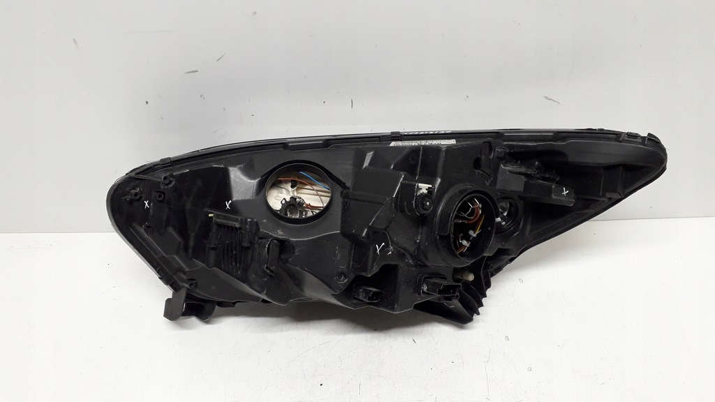 фото №13, Renault captur 1 13- лампа правая перед 260102734r