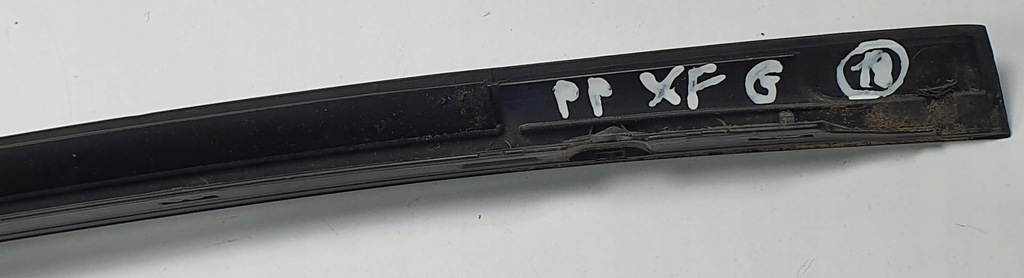 фото №6, Молдинг стекло лобовое правая jaguar xf x260 gx63-025a52-ac