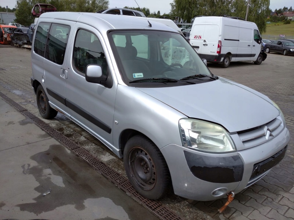 фото №16, Citroen berlingo partner 1 2 i ii lift 02-10 лампа фара ліва перед eu