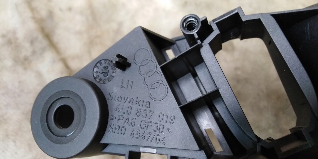 фото №4, Audi q7 4l ручка внутренняя левый перед 4l0837019