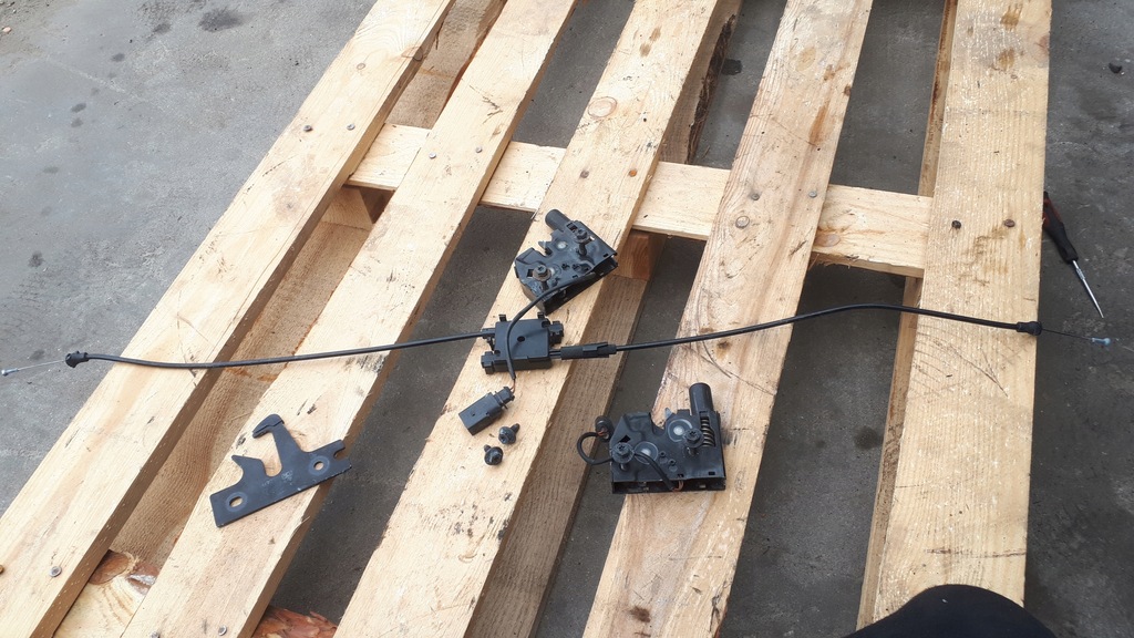 фото №12, S6 c7 a6 замок капот левый правый трос тросы a7 4g