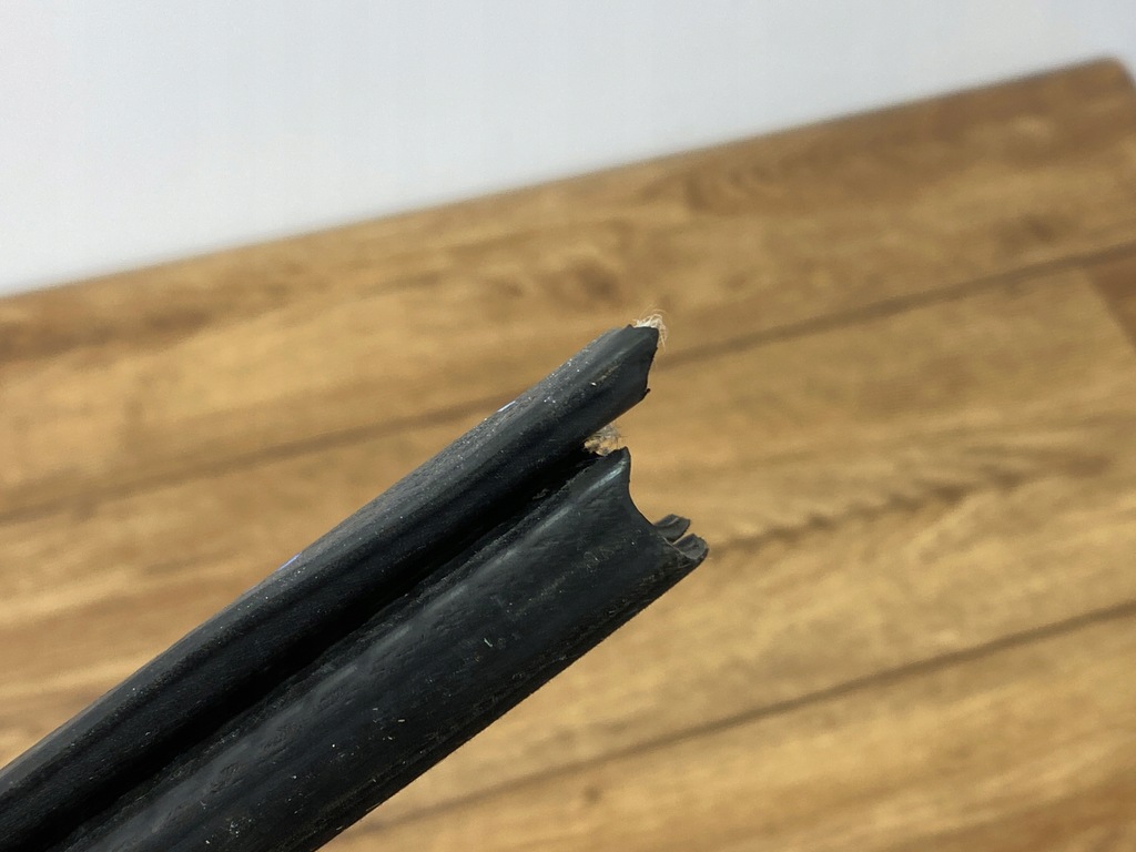 фото №10, Прокладка молдинг дверь левый перед dodge charger 2015+ usa