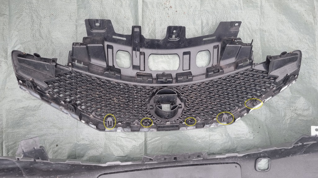 фото №9, Nissan note 2 ii lift бампер передний перед решётка радиатора заглушка решётка радиатора