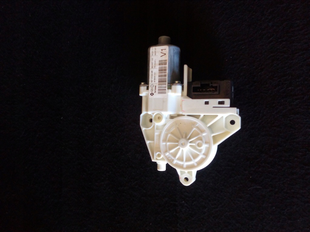 фото №1, Моторчик скло лівий задня latitude 827310006r