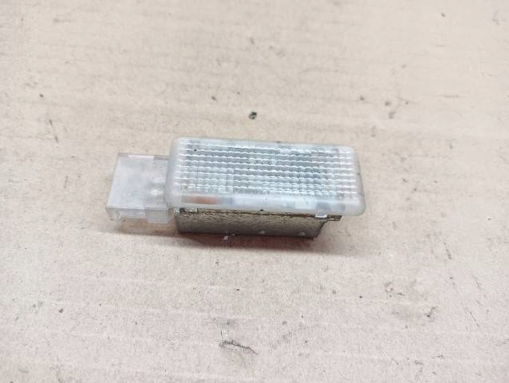 фото №1, Лампа освітлення багажника skoda scala