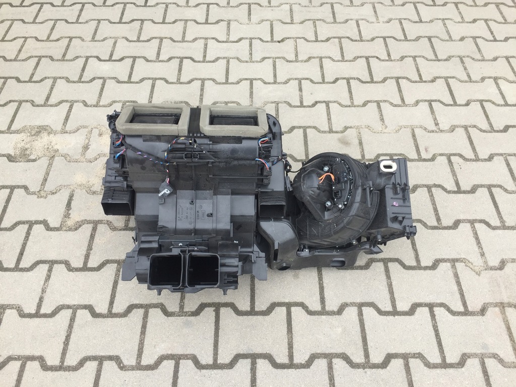 фото №1, Bmw x5 f15 x6 f16 воздуходувка отопитель