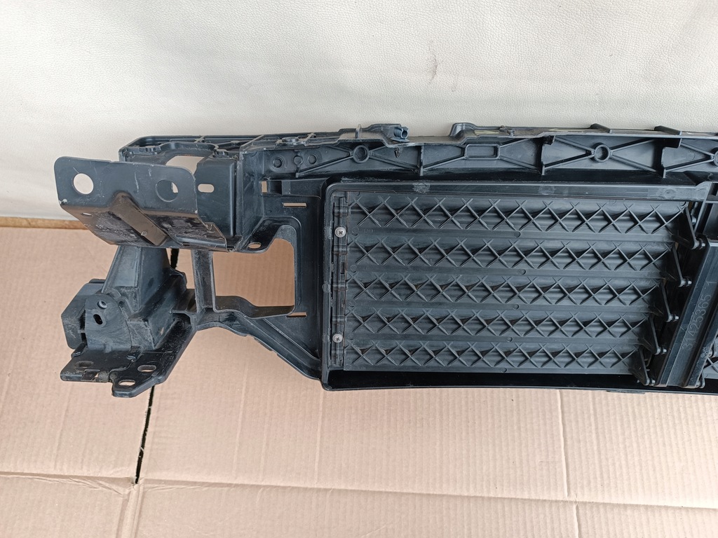 фото №10, Volvo xc60 ii 2018+ впуск жалюзи воздуховод воздуха 31425365