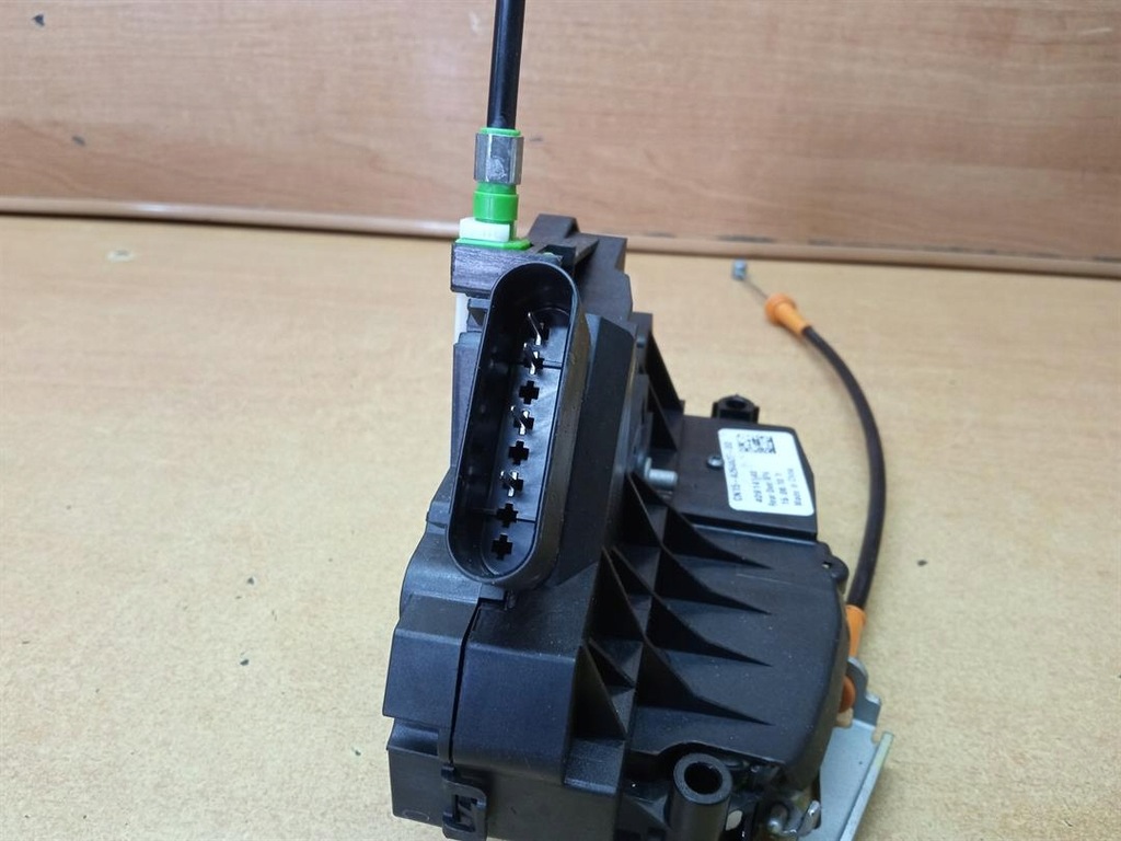 фото №2, Замок дверь левый задняя задний ford ecosport 4 pin eu