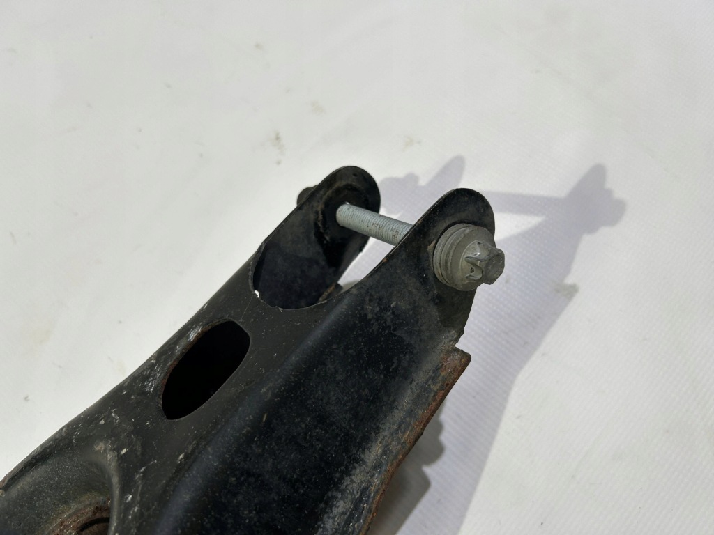 Важіль задній задній нижній правий лівий maserati quattroporte 2013- Ціна