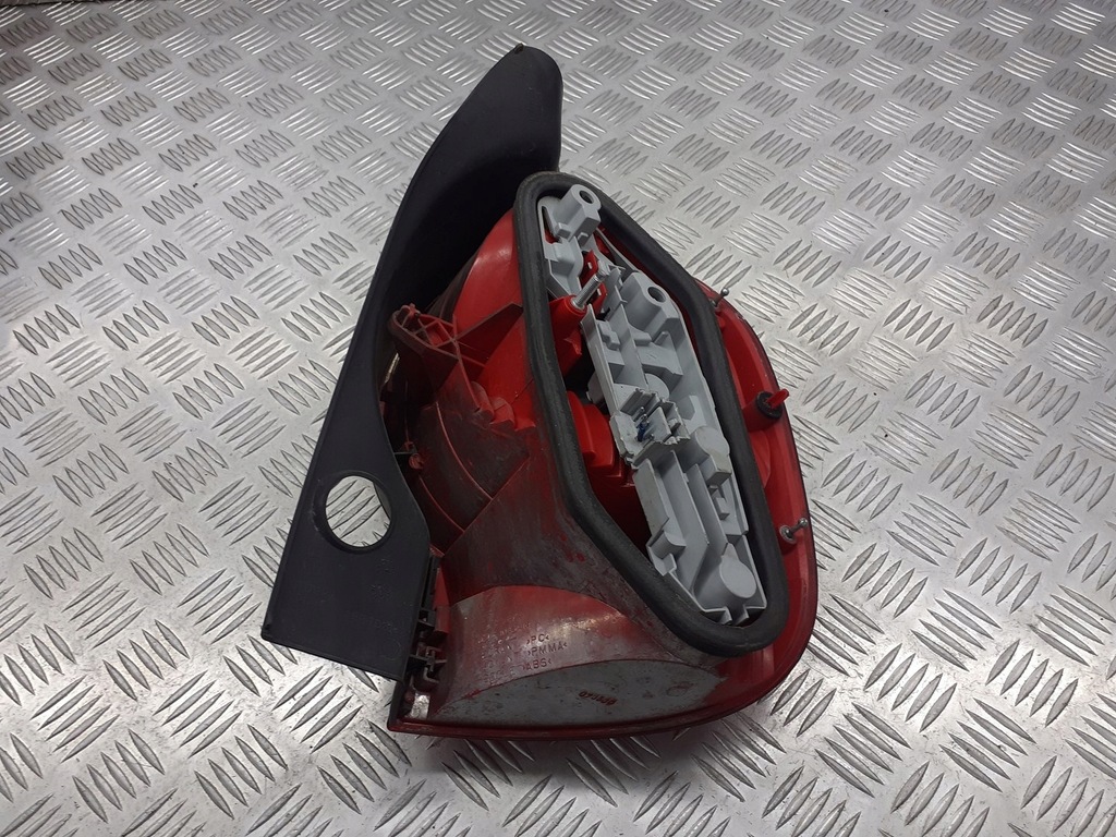 фото №2, Лампа лівий задня renault modus 8200212205