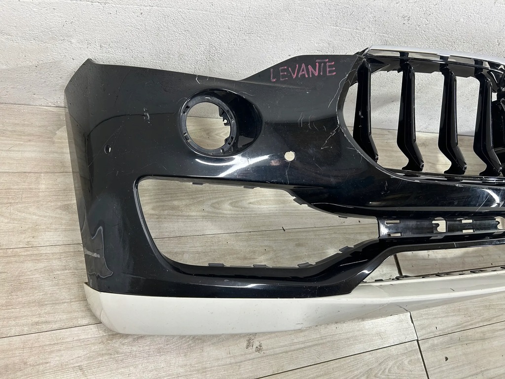 фото №9, Maserati levante бампер передній