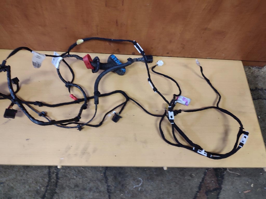 фото №1, Жгут дверь правый перед audi a4 cabrio 8h1971029a