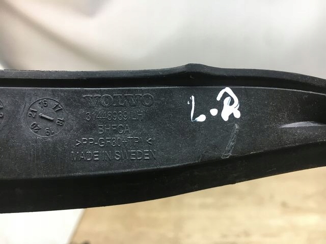 фото №5, Volvo xc40 молдинг стекло передней левая 31448939