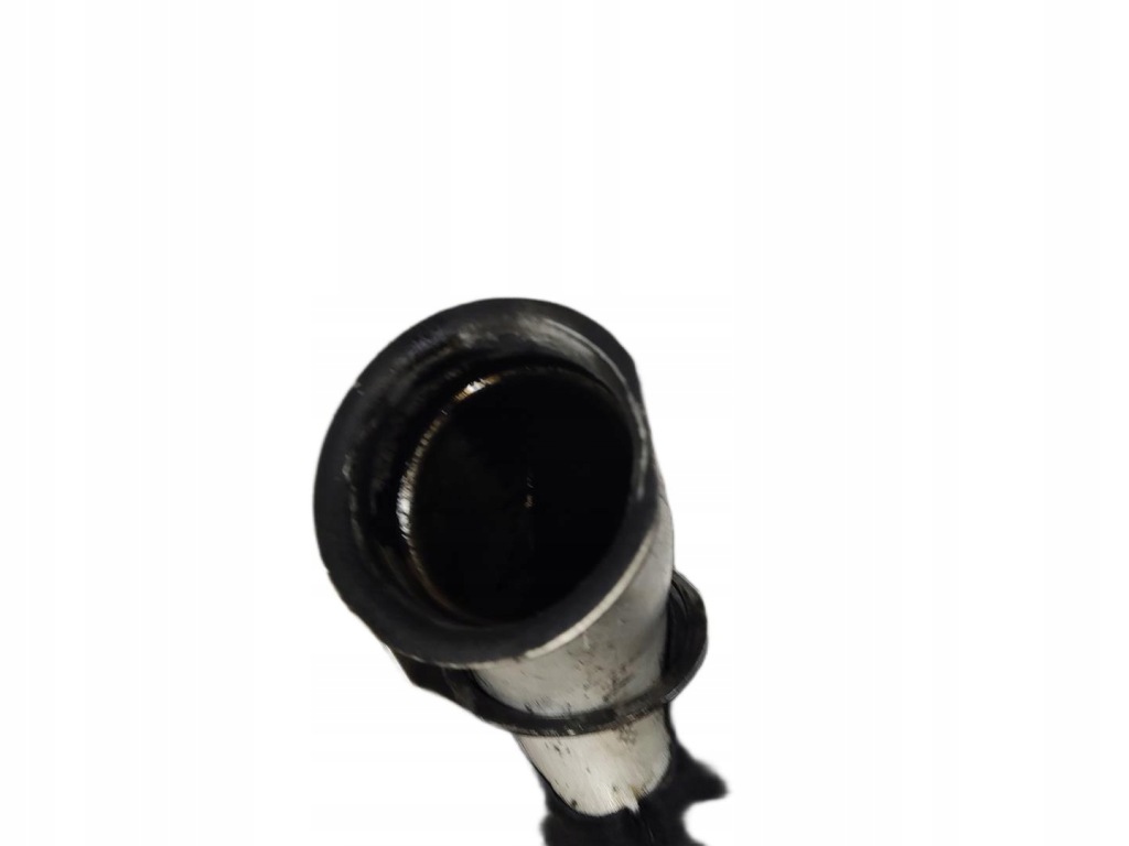 Mercedes e klasa w213 шланг воды a6540980000 Оригинал