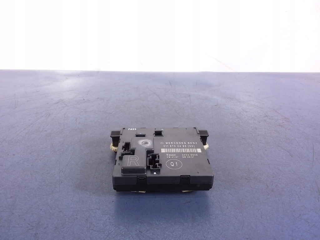 фото №1, Mercedes e w211 модуль двері правий задня 2118702485