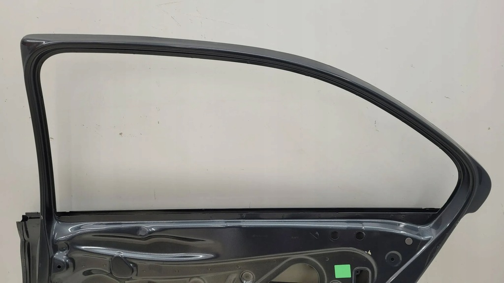 фото №11, Skoda rapid sedan 12+ 5ja533312 дверь задняя задние правое fv