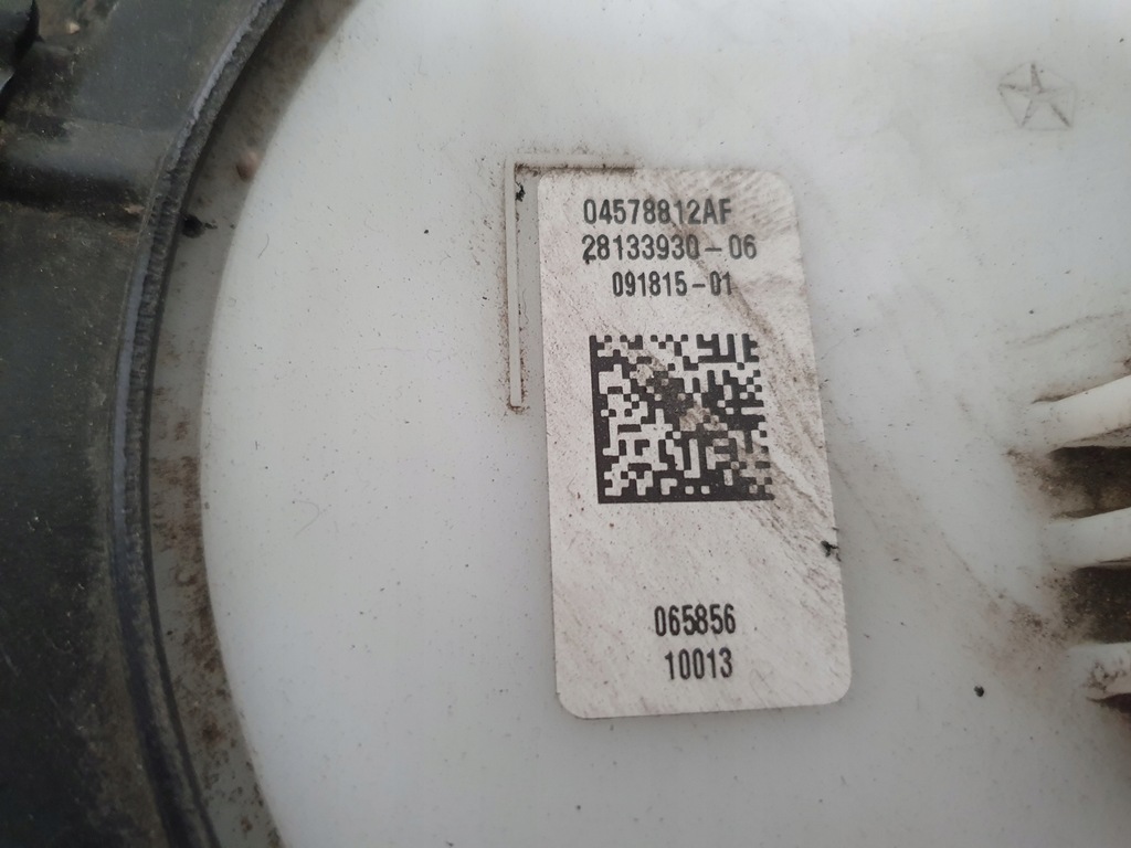 фото №6, Бак топлива bak jeep grand cherokee wk2 iv 16r 3.0 crd p52030422ac