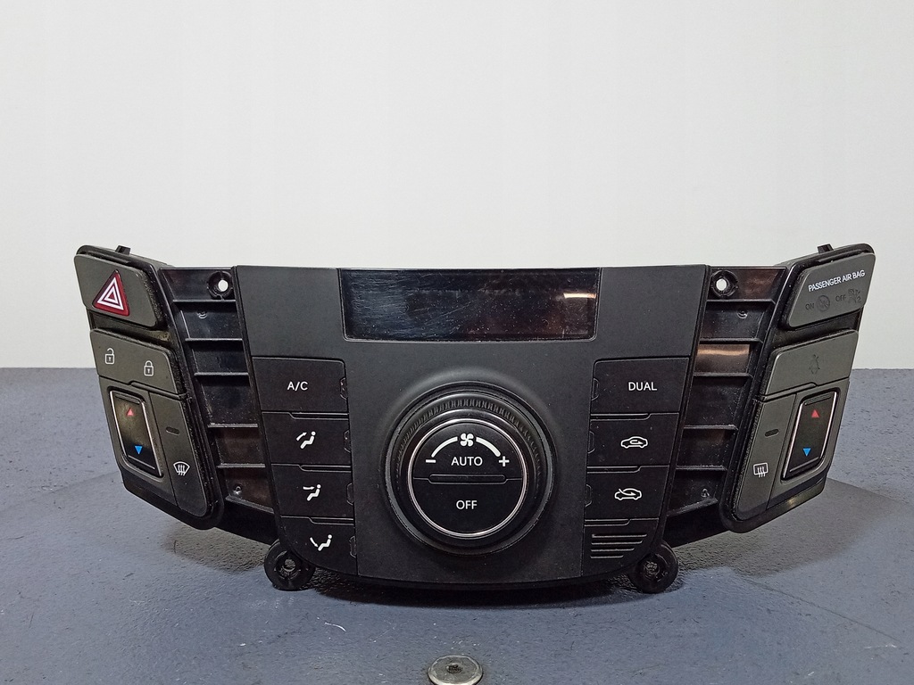 фото №1, Hyundai i40 перемикач кондиціонера 97250-3zxxx