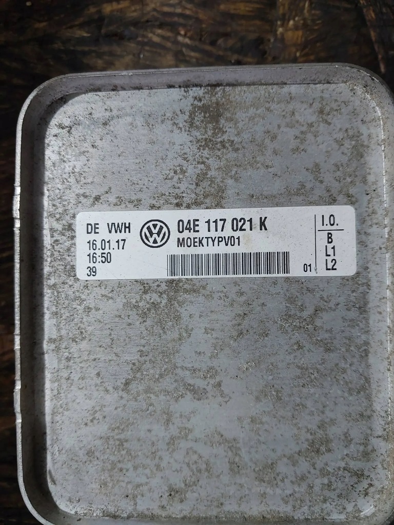 фото №10, Радиатор масла seat leon iii 1.2 tsi cyv 04e117021k