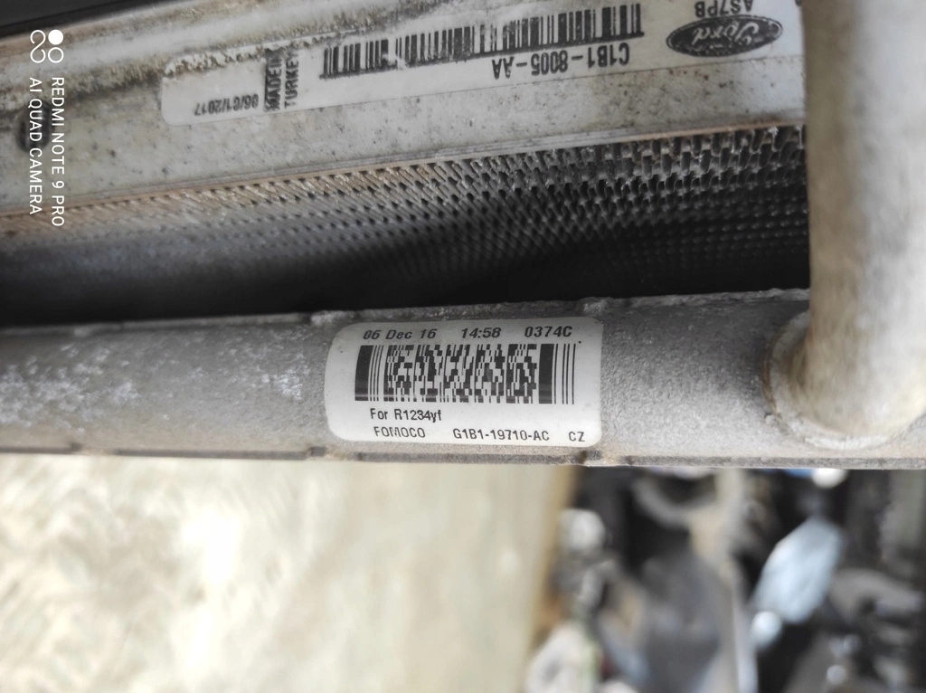 фото №9, Ford transit courier tourneo courier 1.0 радиатор радиатор вентилятор