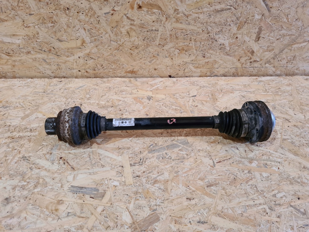 Купить Приводной вал правая  задний audi a6 c7 3.0bitdi 8r0501204d