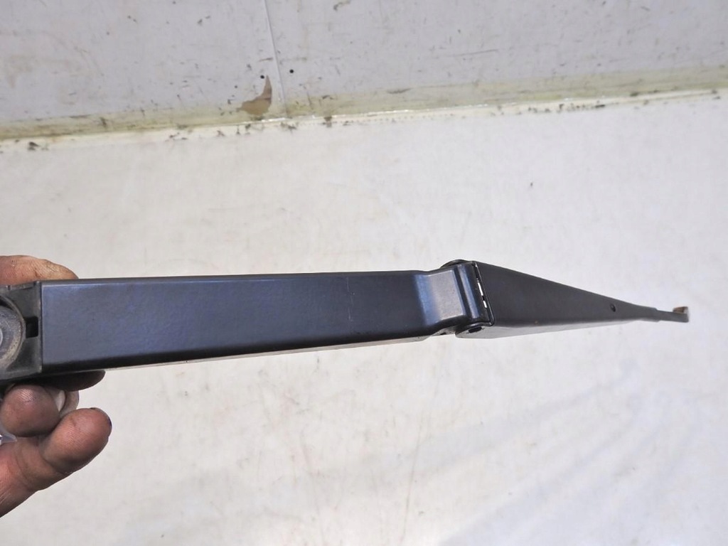 фото №5, Рычаг дворники левая subaru forester iii